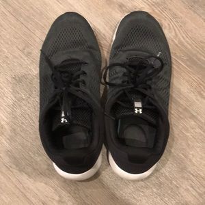 Under Armor shoe